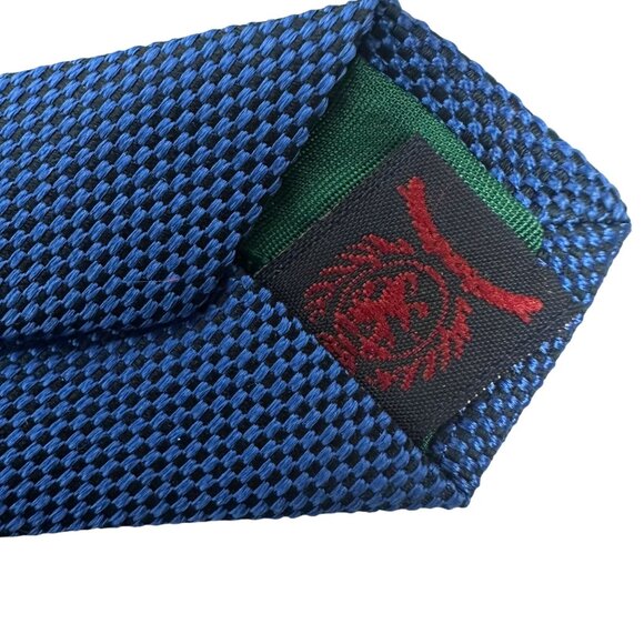 Tommy Hilfiger 100% Silk Mens Tie Black & Blue Geometric Pattern - Picture 2 of 5